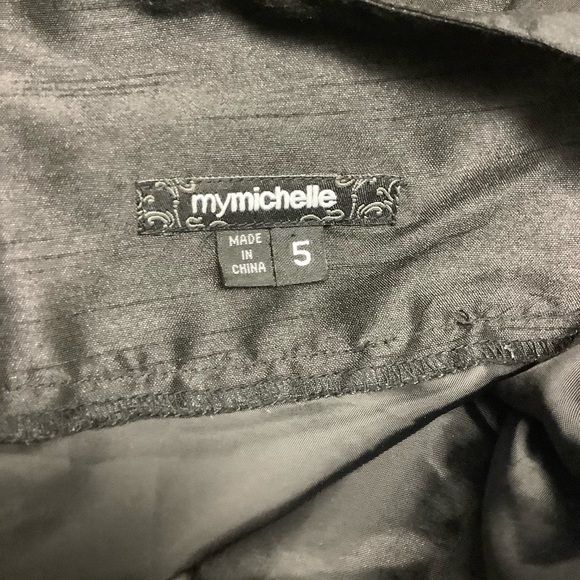 Gorgeous Black Multi Tiered Skirt NWOT Size 5 - Picture 4 of 6